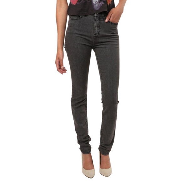 BDG Cigarette Ankle Jeans - Picture 2 of 6